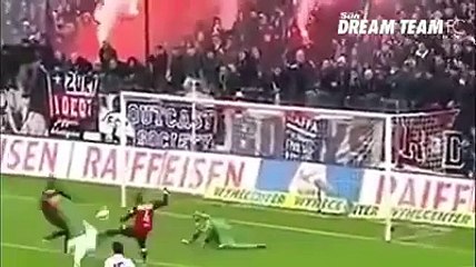 Unforgettable Goals and Epic Failures in Football History ⚽