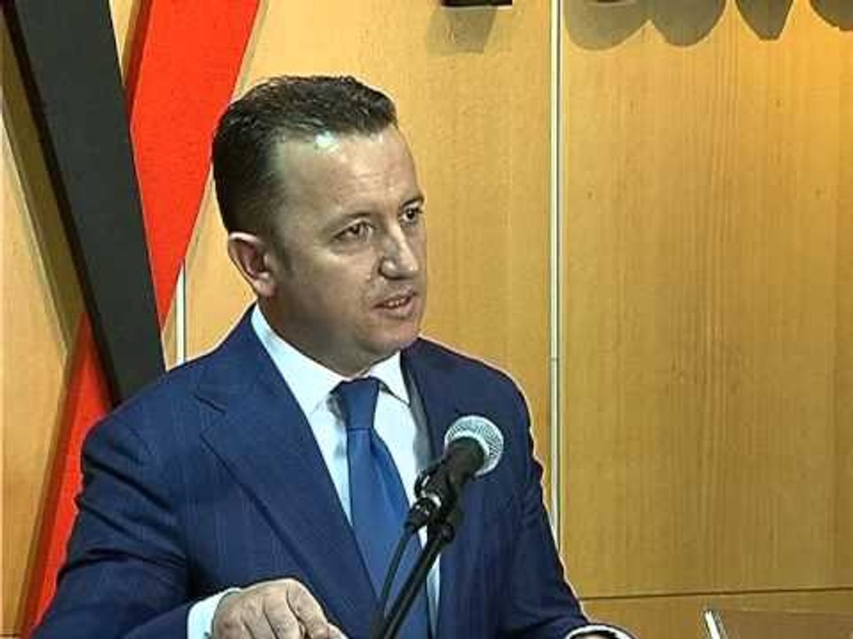 HALIMI SULMON RAMEN I VETMI POLITIKAN QE KOMENTON VENDIMET E GJYKATAVE LAJM