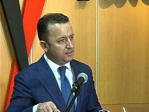 HALIMI SULMON RAMEN I VETMI POLITIKAN QE KOMENTON VENDIMET E GJYKATAVE LAJM