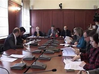 Télécharger la video: PROJEKTET PER BUJQESINE DEBATE MES MAZHORANCES DHE OPOZITES PER FONDET LAJM