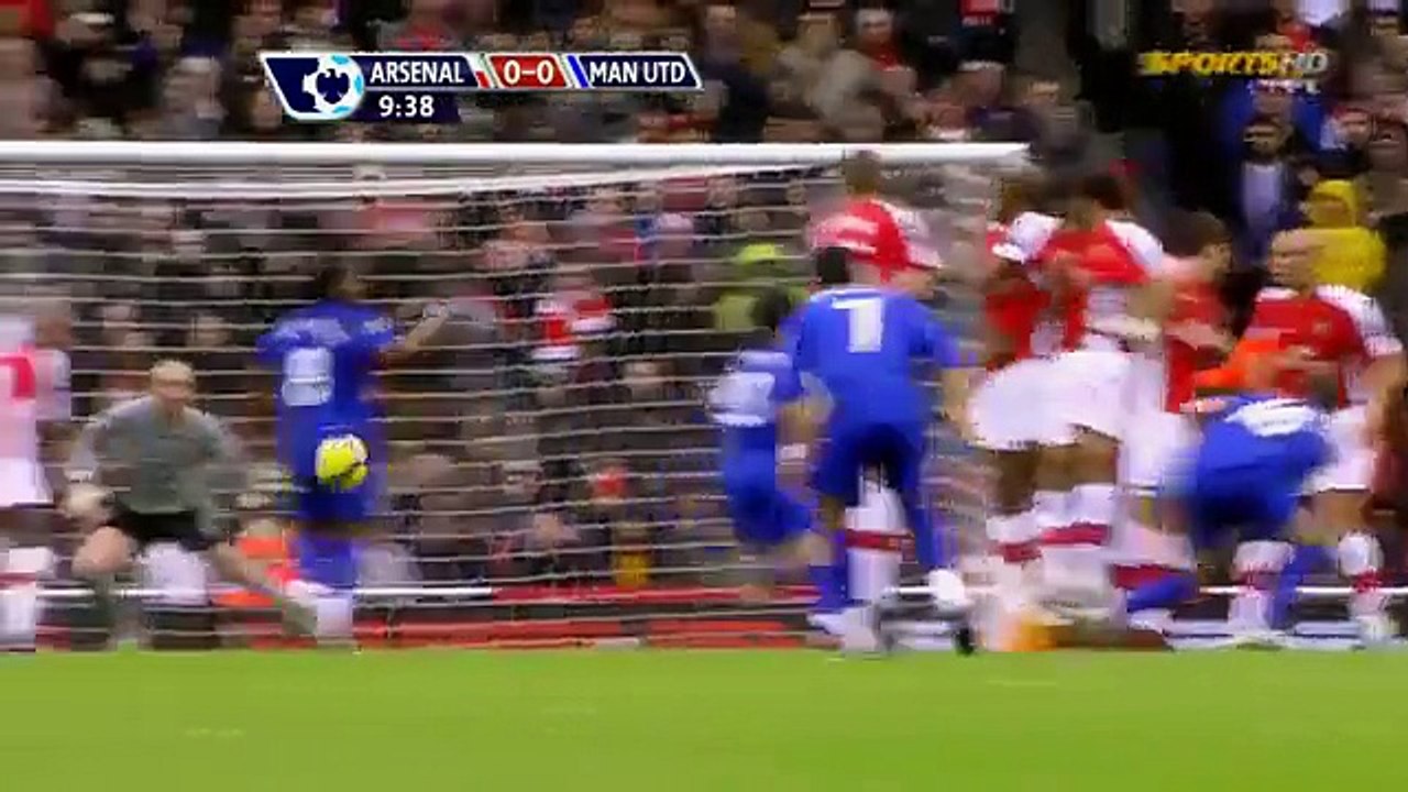 Cristiano Ronaldo Vs Arsenal Away HD 720p (08 - 11 - 2008) - English Commentary