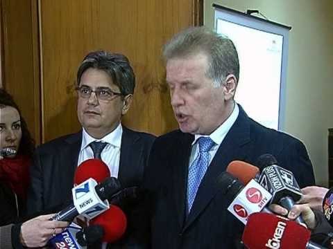 FONDI SHQIPTAR I ZHVILLIMIT MIRATON BUXHETIN PREJ 94 MILIONE $ PER 500 KM RRUGE LAJM