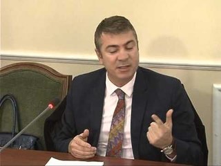 KOMISIONET PARLAMENTARE MIRATOJNE MBIKQYRJEN E SHERBIMEVE TE INTELIGJENCES LAJM