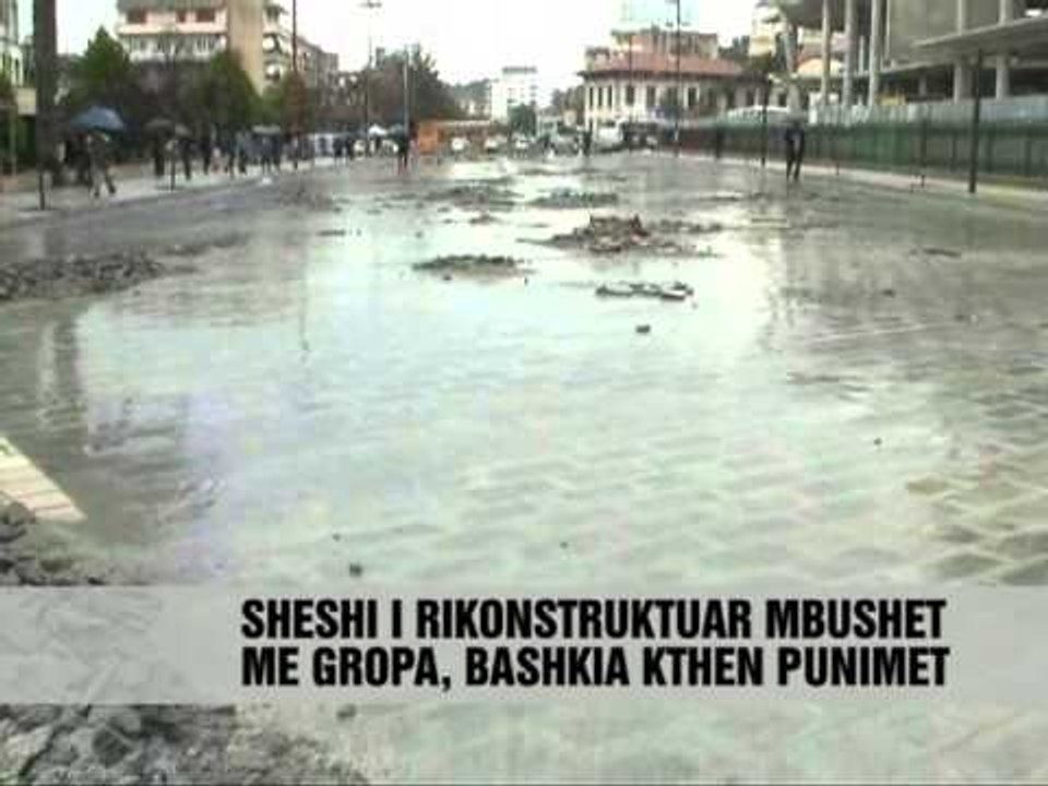 Dëmtohet "Sheshi i Flamurit" - Vizion Plus - News - Lajme