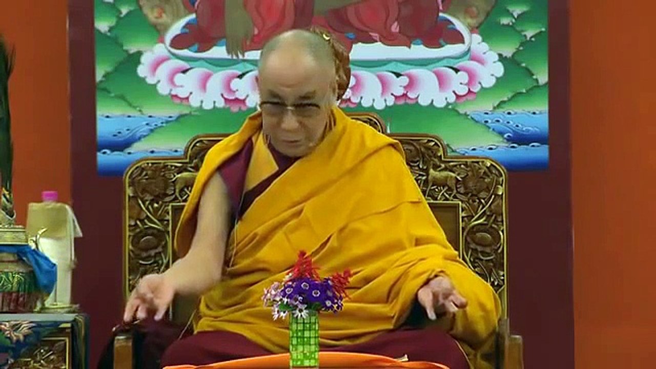 Breathing meditation training by the Dalai Lama