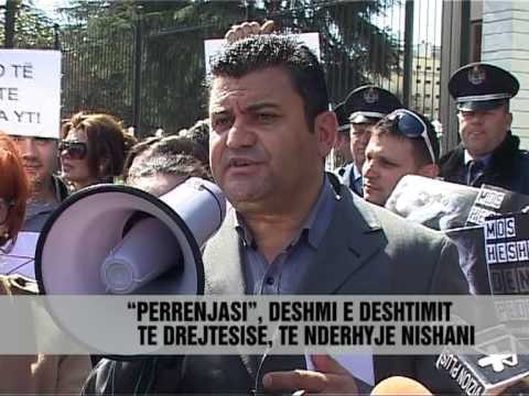 Shoqëria civile, proteste para presidencës - Vizion Plus - News, Lajme