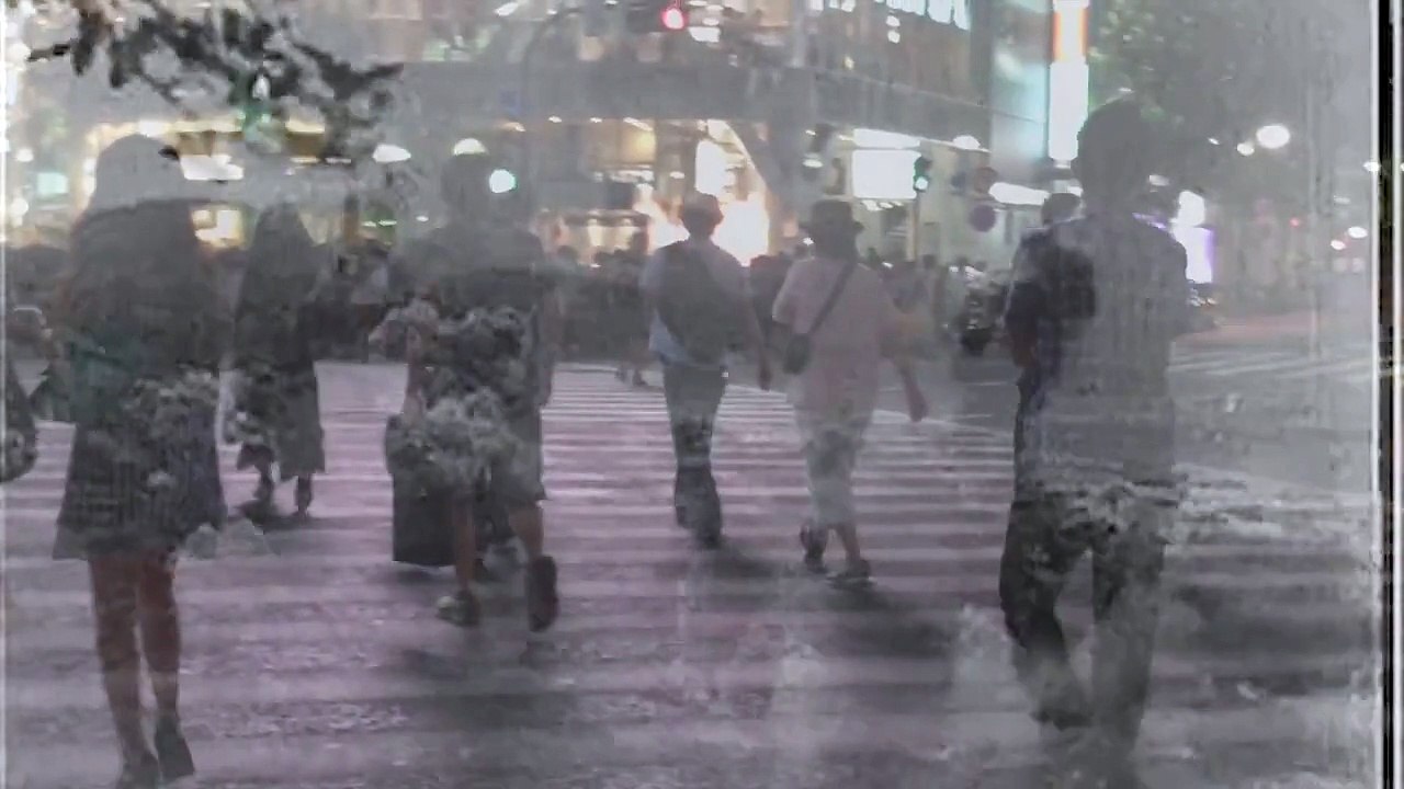Gazas Got Talent - Budding musicians attempt to drown out sound of bombs with music