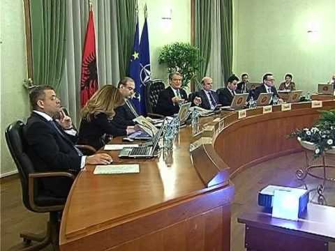 REAGIMET E PARA-BERISHA PRANON LARGIMIN E LSI TOPALLI SIGURON QEVERISJEN-LAJM