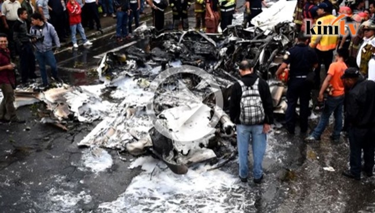 Visual pesawat ringan terhempas di Guatemala