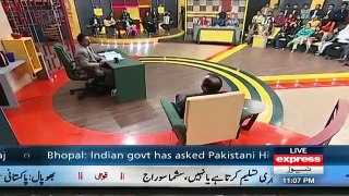 Khabardar with Aftab Iqbal on Express News (22nd November 2015)