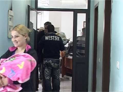 NE KERKIM TE PUNES-VEZHGIM PER EFIKASITETIN E ZYRAVE TE PUNESIMIT NE TIRANE-LAJM