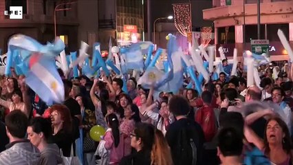 Lágrimas de alegría y de tristeza por las elecciones argentinas