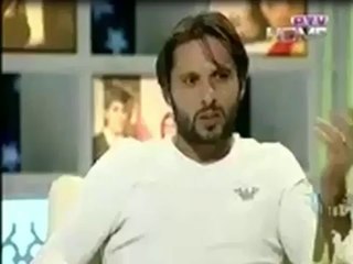 Shahid afridi Emotional about his Mother