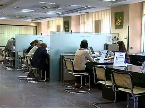 KOMISIONI I EKONOMISE-RRITEN DEPOZITAT BANKARE NDERSA KONSUMI MBETET I ULET-LAJM