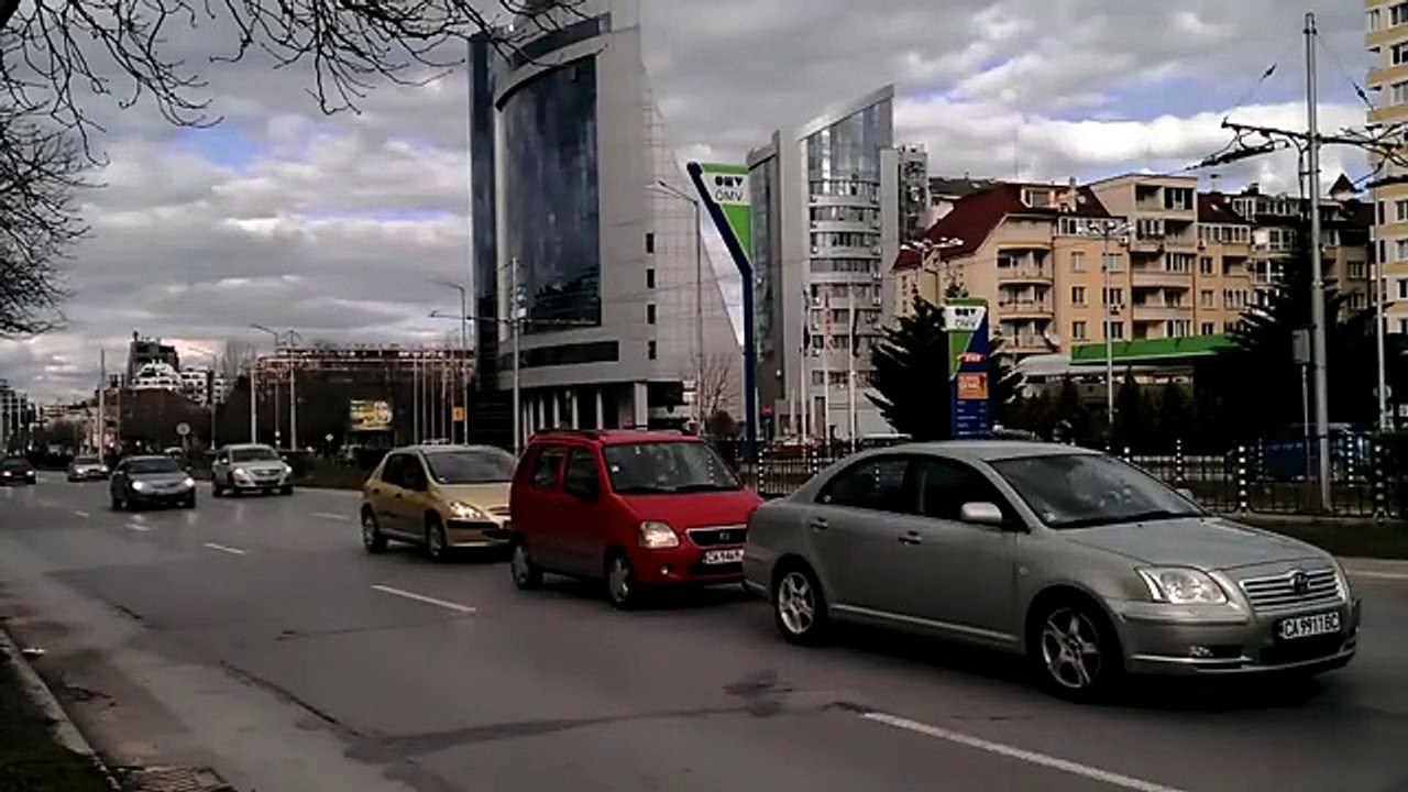 (HDR on) HTC One 1080p video sample