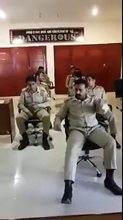 Pak Army Funny clip