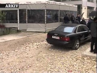 VRASJE NE LUSHNJE-VRITET TREGETARI I FRUTA PERIMEVE NGA NJE ROJE PRIVATE-LAJM