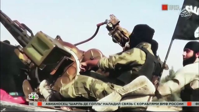 Корпорация ИГИЛ как боевики наживаются на продаже нефти