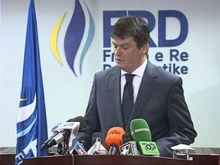 IKEN EDHE BIBERAJ-I PAKENAQUR NGA LISTAT E FRD LARGOHET NGA PARTIA-LAJM