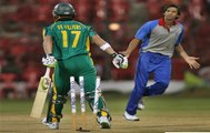 Mohammad Asif Clean Bowled to AB de Villiers