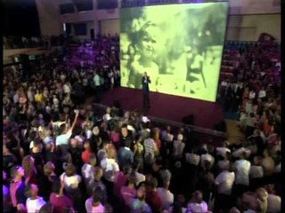 PREZANTIMI I RAMES-APEL VLONJATEVE TA VOTOJNE SE ESHTE BIRI I VLORES-LAJM