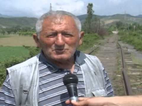 VIDHET HEKURUDHA-SHINAT E TRENIT NE ELBASAN GRABITEN E SHITEN PER SKRAP-LAJM