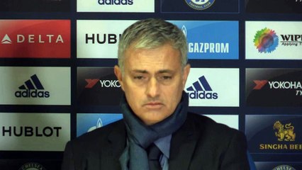 13e J. - Mourinho : "Peut-être que Tom Cruise peut le faire"