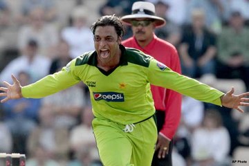 Shoaib Akhter World Record 6 Wickets Just For 8 Runs