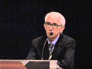 REVOLTA E SPAÇIT-ISH TE PERNDJEKURIT PERKUJTOJNE 40 VJETORIN E KRYENGRITJES-LAJM