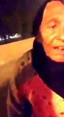 Old poor lady selling candy floss in Lahore Pakistan late night to survive in life Part 2