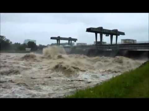 GJERMANIA NEN UJE-PERMBYTJE HISTORIKE NE GJERMANI DHE ÇEKI E AUSTRI LAJM