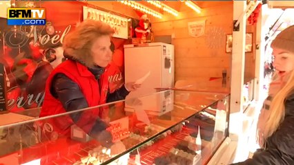 Le marché de Noël de Paris déserté par les clients et les touristes
