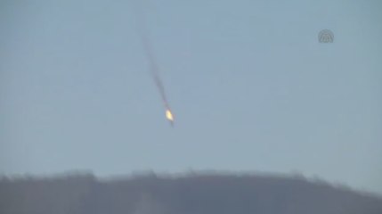 Un avion militaire abattu à la frontière avec la Syrie