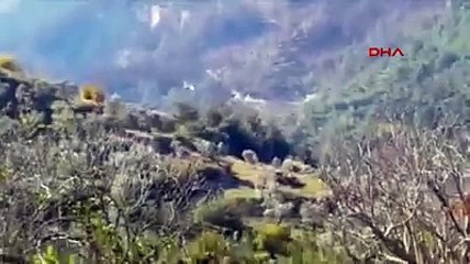 Rus helikopterleri enkazı arıyor