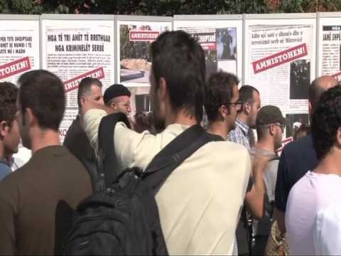 AMNISTIA NE KOSOVE PROTESTA TE QYTETAREVE PERPARA PARLAMENTIT TE KOSOVES LAJM