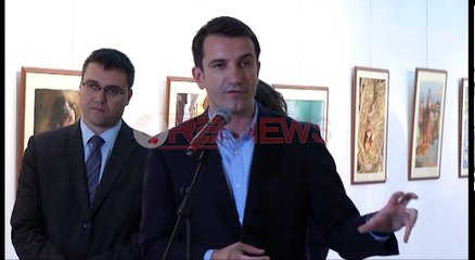 Bienalja e Akuarielit sjell në Tiranë 170 artistë nga e gjithë bota - Ora News