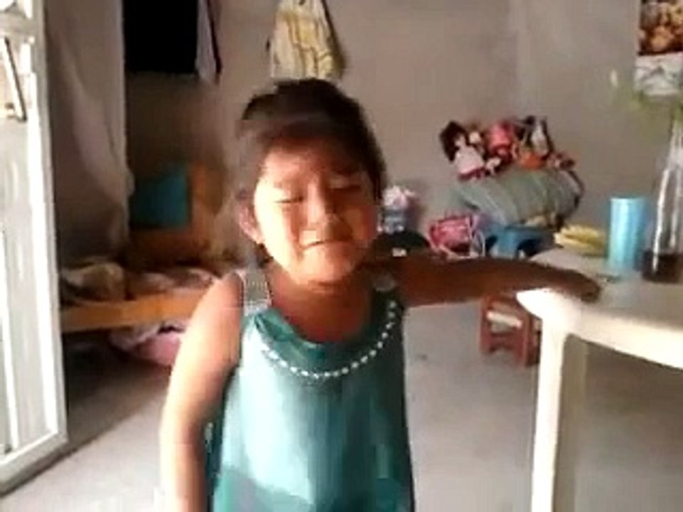 Peppa pig muere- niña llorando