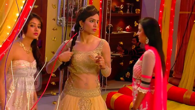 Bulbul DIES Saving Abhi & Pragya's Life | Kumkum Bhagya