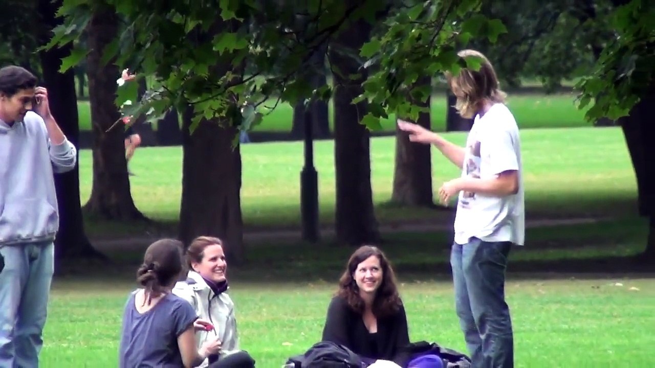 Naked Guy Picking Up Girls Behind The Scenes PART 1