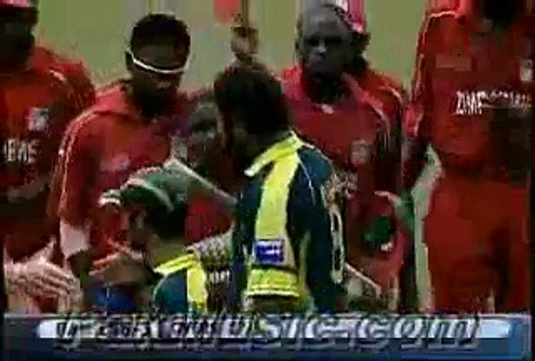 An Emotional Moment in the history of Pakistan Cricket