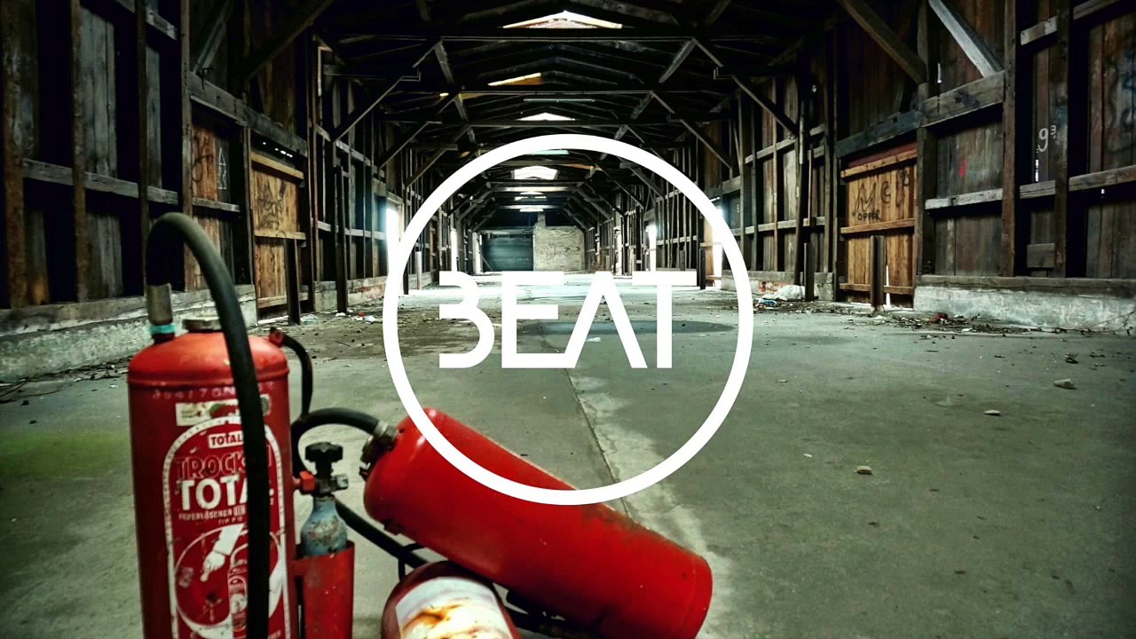 De Contrebande & DevelopMENT - Switch Up (Free Download)