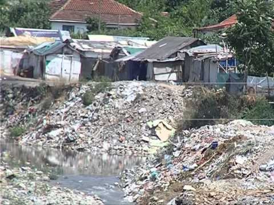 NDOTJA E LUMIT PLEHERAT NE LUMIN E TIRANES NDOTIN ALLIASIN DHE PASKUQANIN LAJM