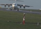 Pilot Forced to Abort Landing After Touchdown