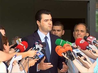 GARA PER KREUN E PD DEMOKRATET VOTUAN PER PASARDHESIN E SALI BERISHES LAJM