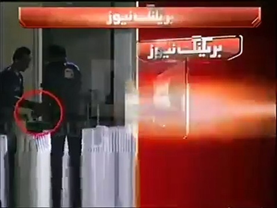 Respecting Seniors Or Harsh Hierarchy- Imran Khan Junior Cleans T20 Captain Afridi.