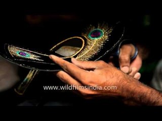 Workers cut materials according to shoe design - Jaipur shoe makers