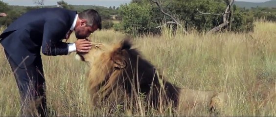 Kevin Richardson playing Football with Lions
