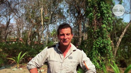 Highliner Walks Over 1000ft Waterfall Without Safety Gear amezing adventure