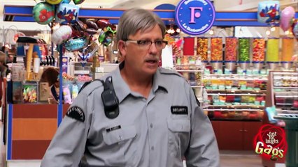 Fugitive Transforms Into Mannequin- Just For Laughs Gags