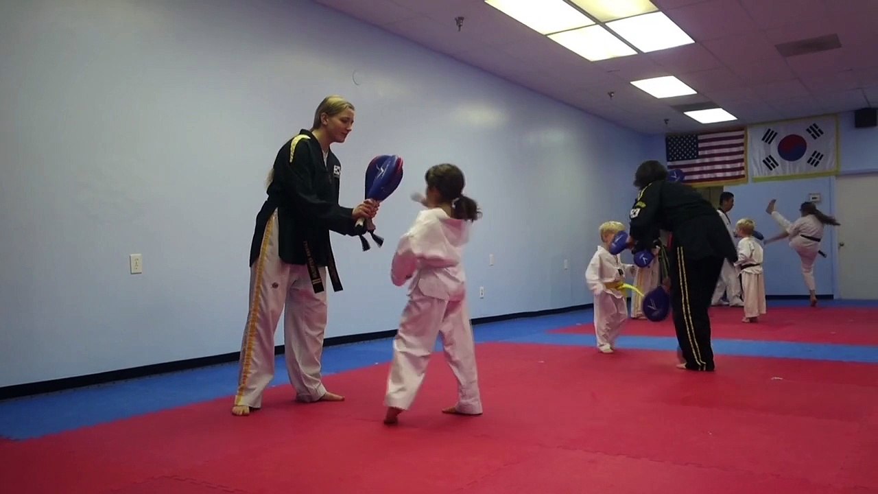 Abi's taekwondo nov 2015